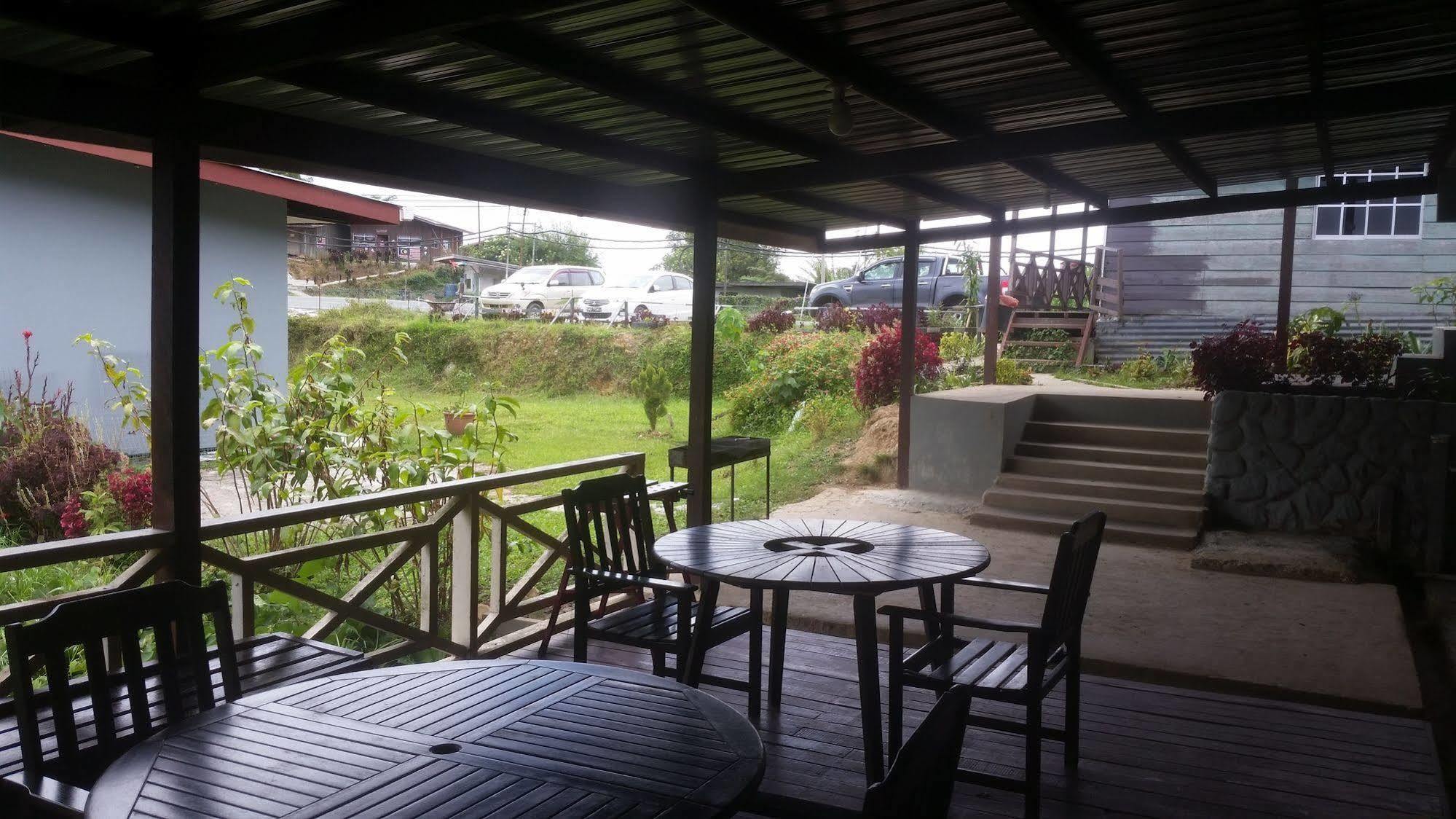 Ceaser'S Place Kampong Kundassan Exterior foto